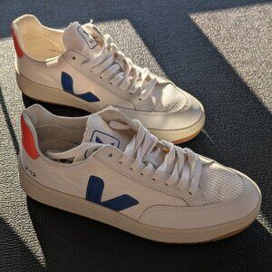 Women's Veja V-12 Shoes